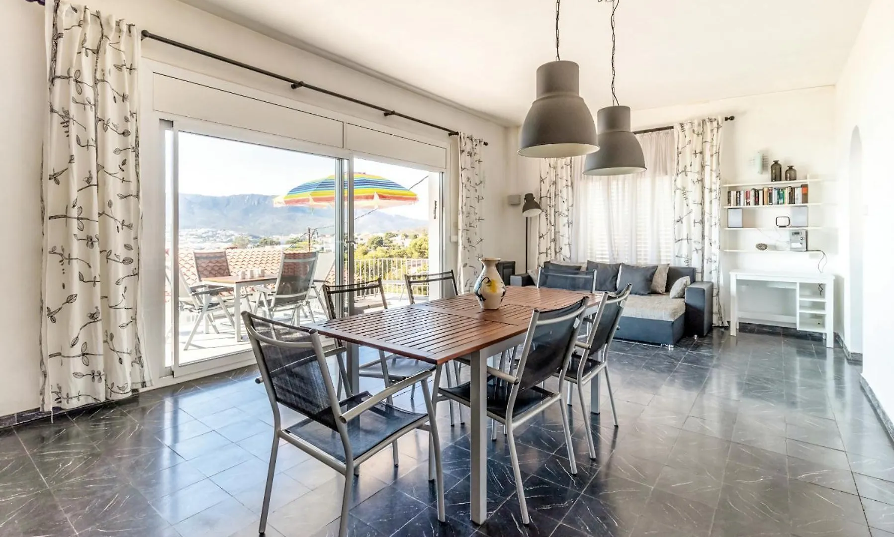 Apartment Cap Ras 01 Apartamento Con Terraza Y Vistas Girona